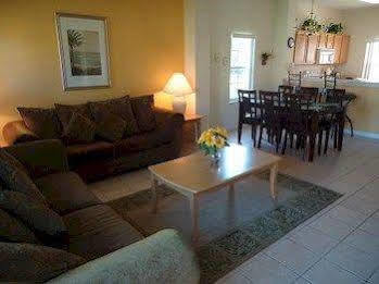Holiday Villas Of Kissimmee Exterior photo